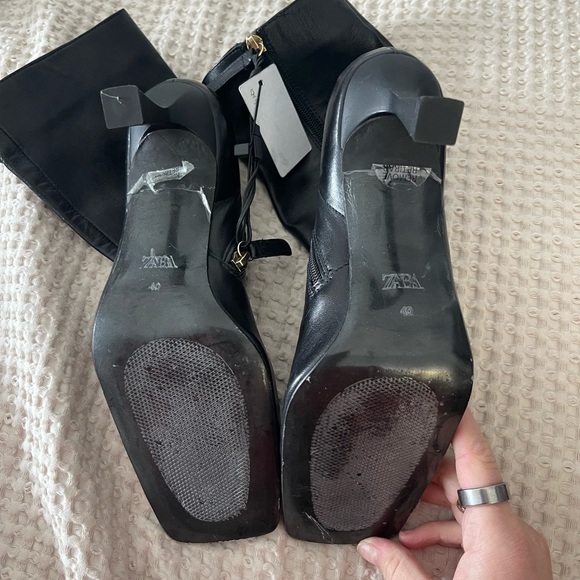 Zara Heeled Ankle Booties - Picture 5 of 6